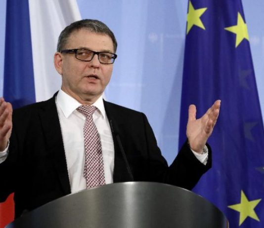 هک ایمیل وزیر امور خارجه چک